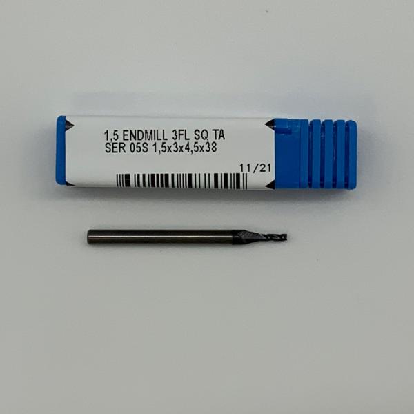 Kyocera Solid Carbide 3 Flute Endmill .0591 (1.5mm) Cutting Dia X 4.5mm Flute Length